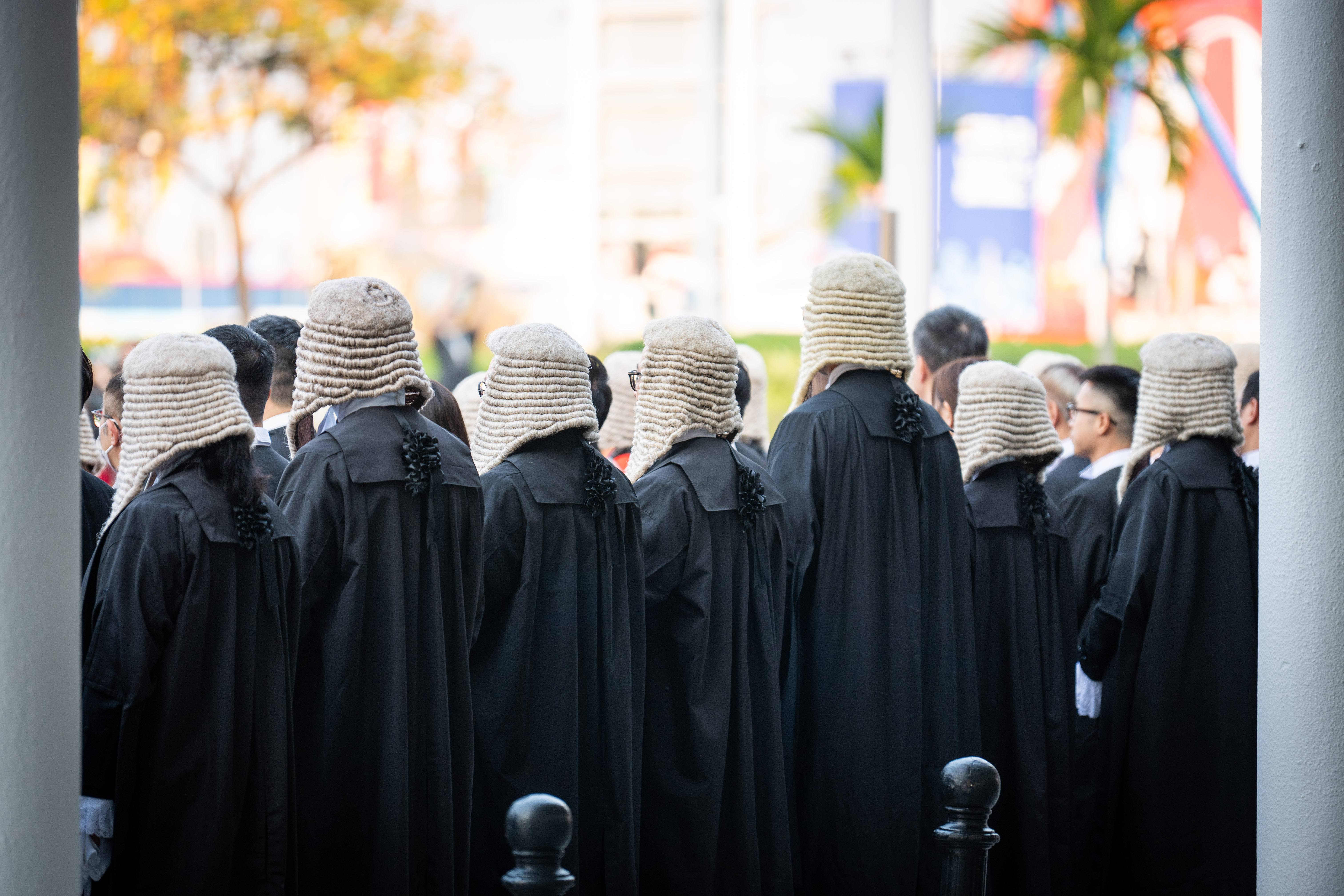 假髮背後 - 大律師公會 1 (1st article) Barristers 1.jpg