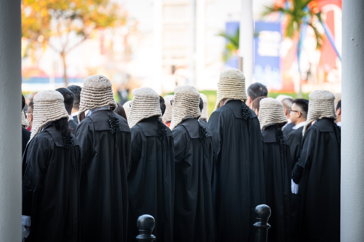 假髮背後 - 大律師公會 1 (1st article) Barristers 1.jpg