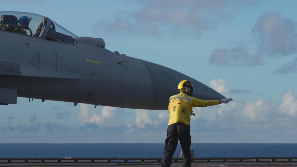 Picture_J.CN.CARRIER-1800_001.jpg