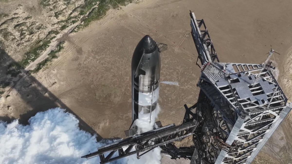Picture_LIB.JF.BLUE.ORGINS SPACEX_002.jpg