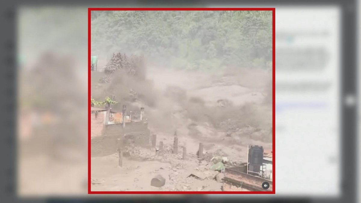 Picture_CC.J.VAR.MUDSLIDE-0800.jpg