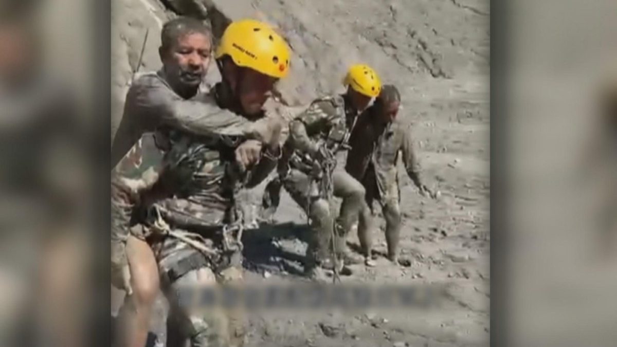 Picture_J.CNN.MUDSLIDE 1830._001.jpg