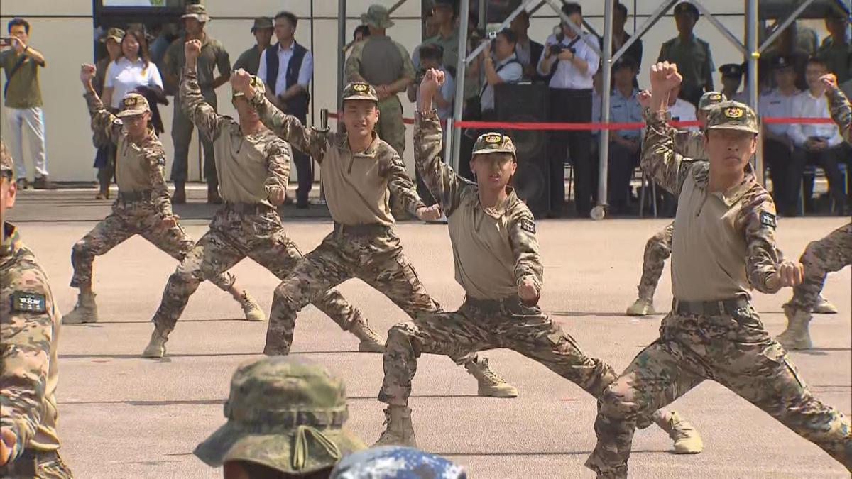 Picture_J.PLA-1300_003.jpg