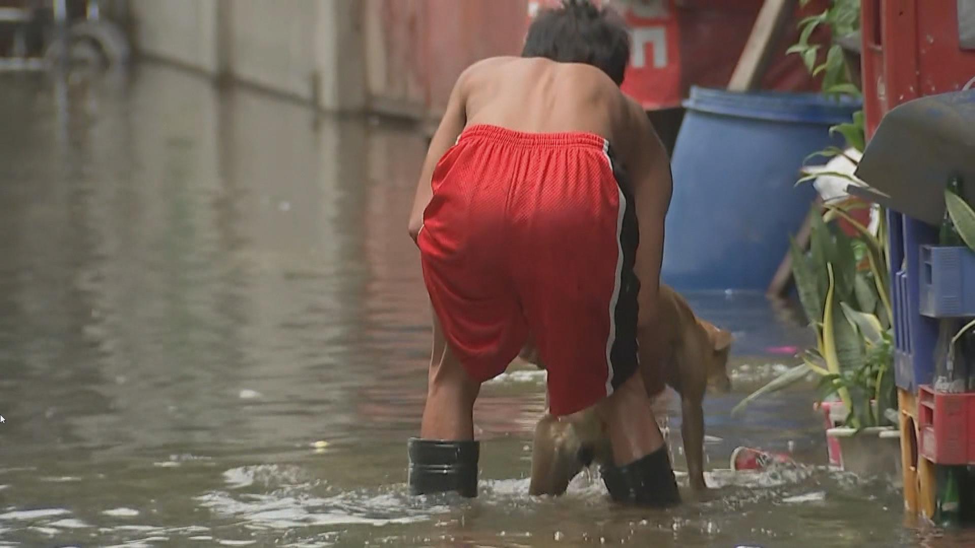 Picture_J.PHIL.FLOODS-1830.jpg