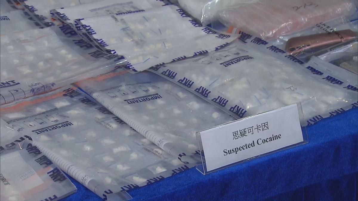 Picture_J.DRUG-1300.jpg