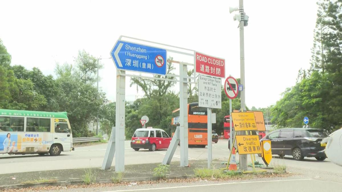 Picture_J.BORDER.CAR-1830_002.jpg