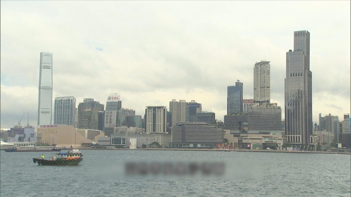 Picture_CC.J.HKO 1300.jpg