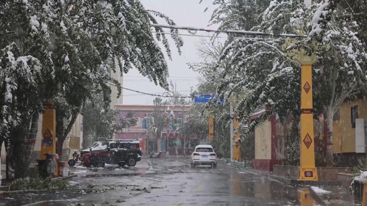 Picture_CC.J.CN.WEATHER-2000_004.jpg