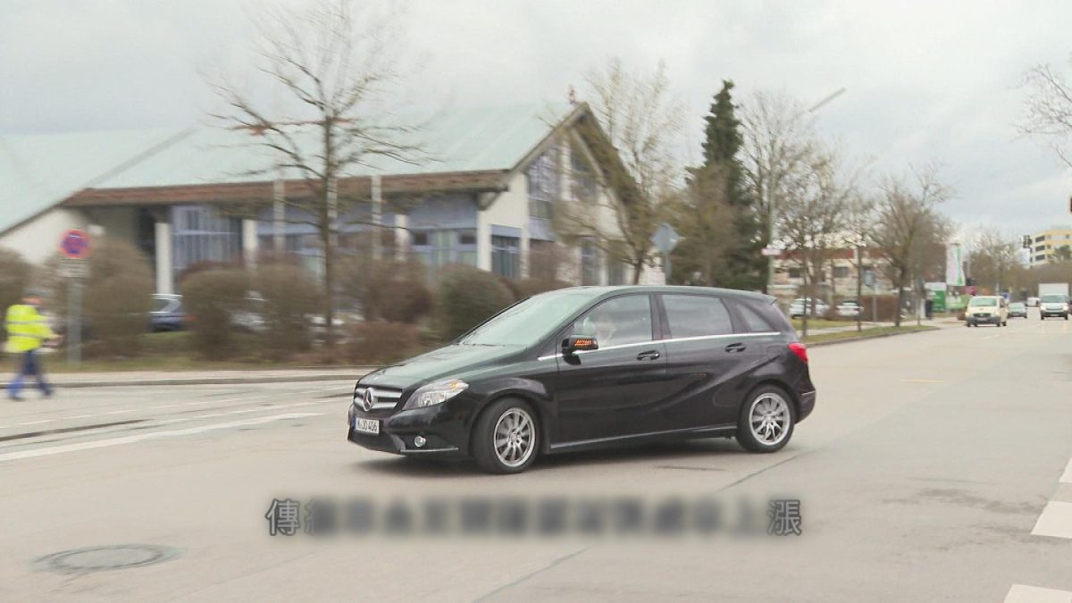 Picture_JF.US.AUTO.SOT 1300_005.jpg