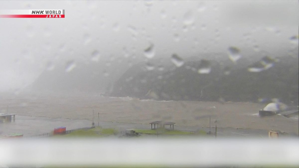 Picture_J.JP.RAIN-1730.jpg