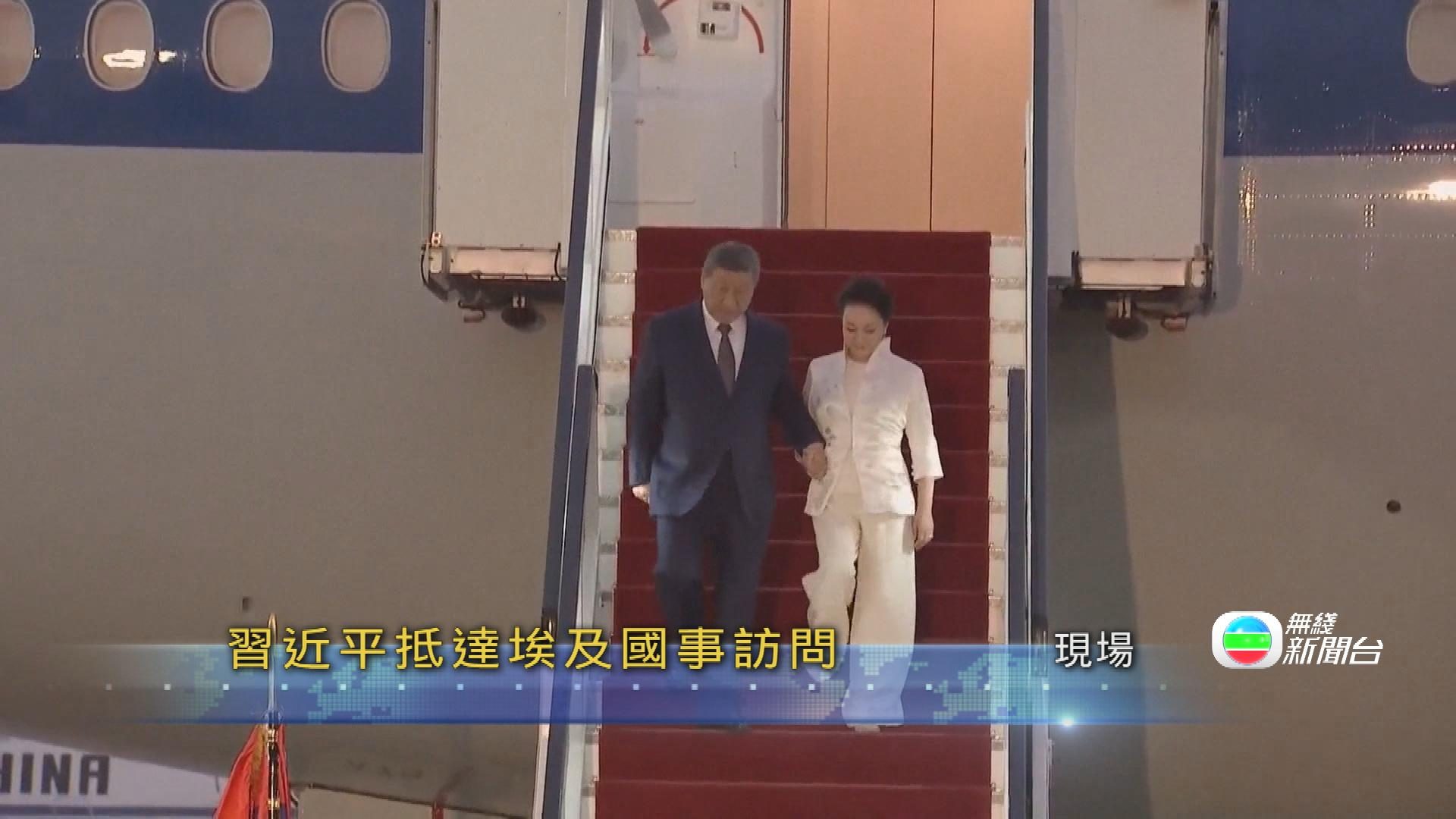 Picture_LIVE.XI.ARRIVAL 0030_002.jpg