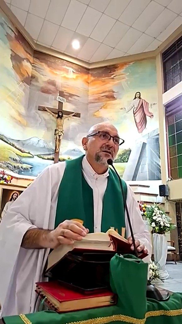 priest-2.jpg