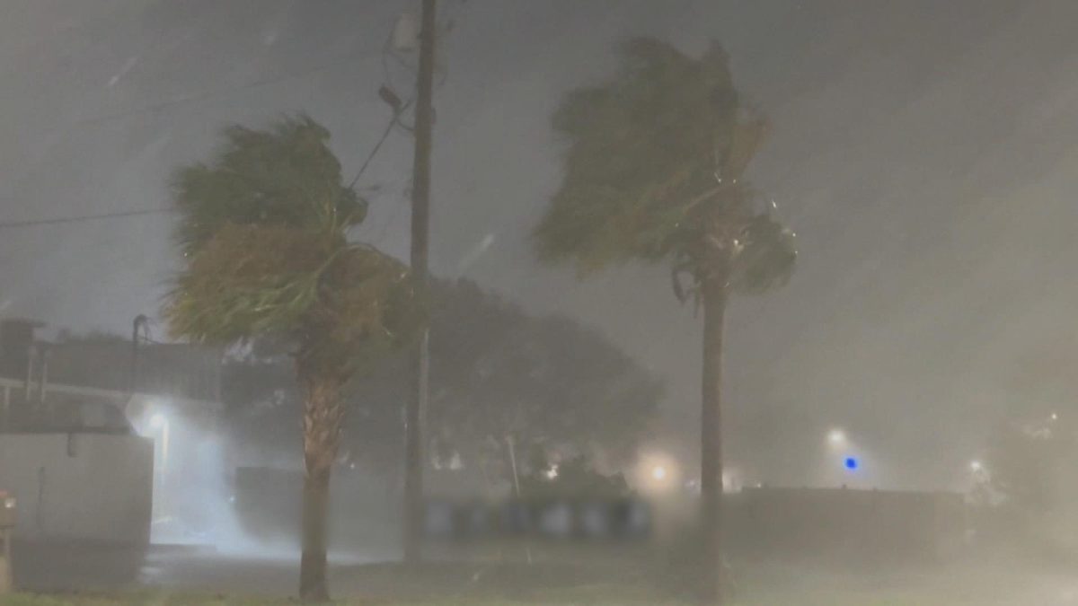 Picture_J.CNN.US.HURRICANE 1830 up2030 till 11.8 2359_001.jpg