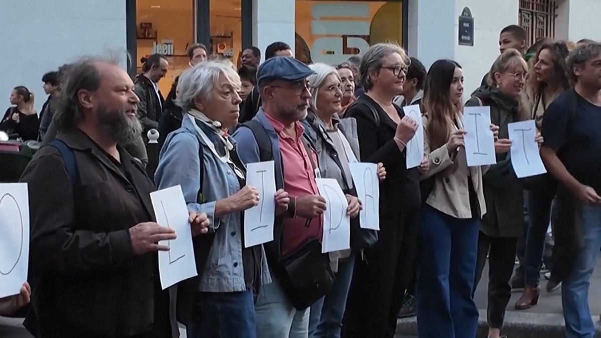 Picture_J.FRA.PROTESTS-0200_002.jpg