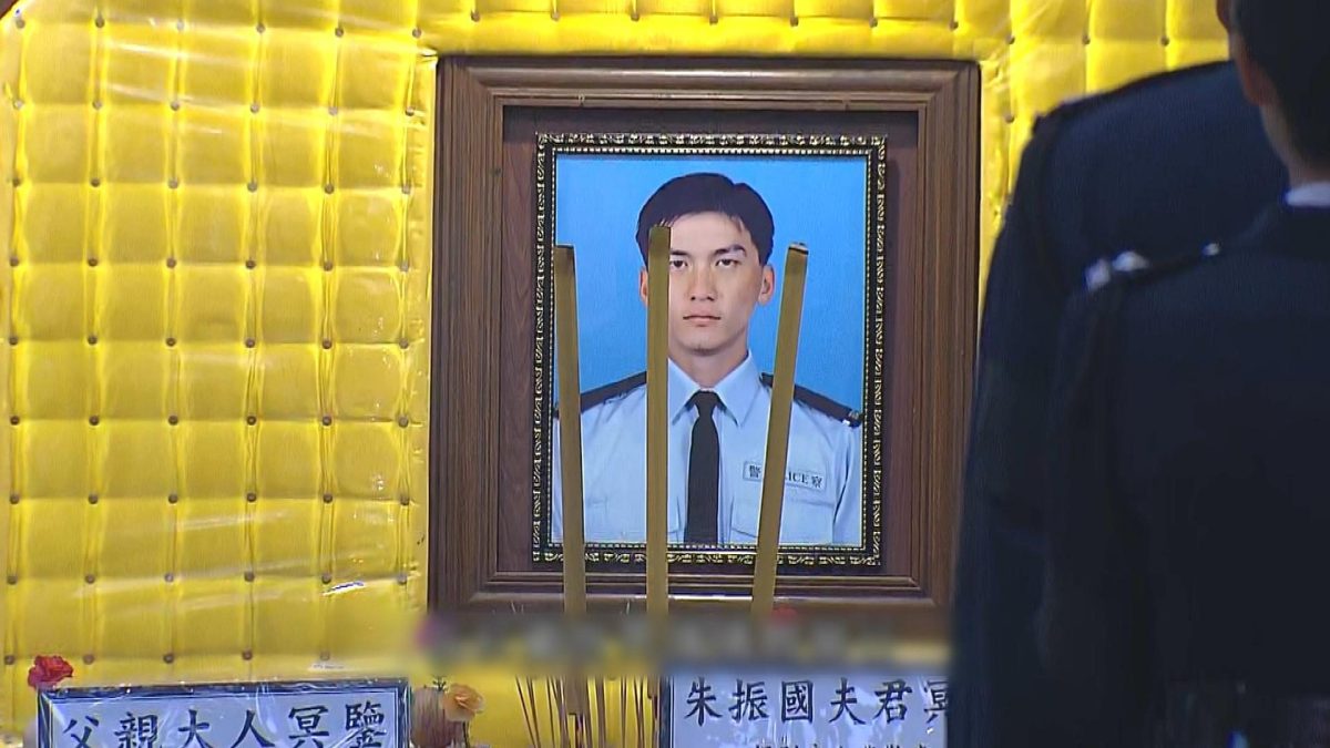 Picture_J.FUNERAL 1400.jpg