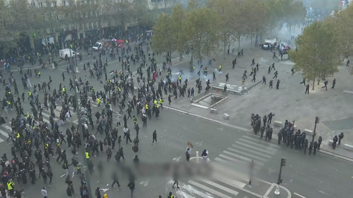 Picture_J.CNN.FRA.PROTEST 1830_005.jpg