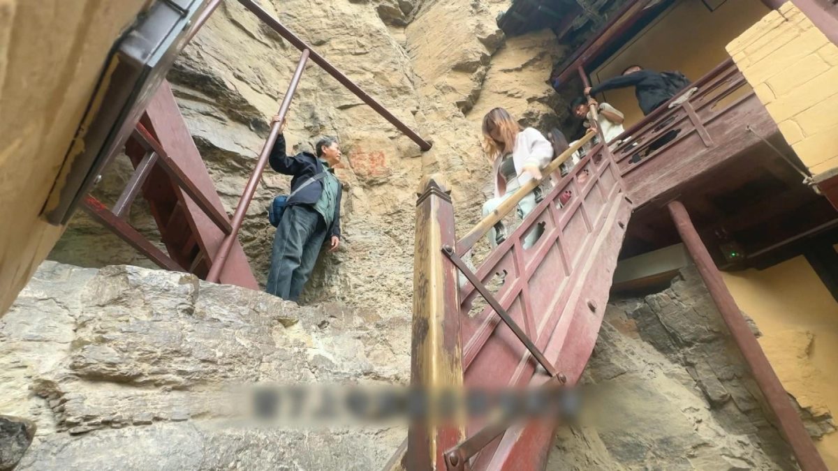 Picture_J.SX.TEMPLE 2000.jpg