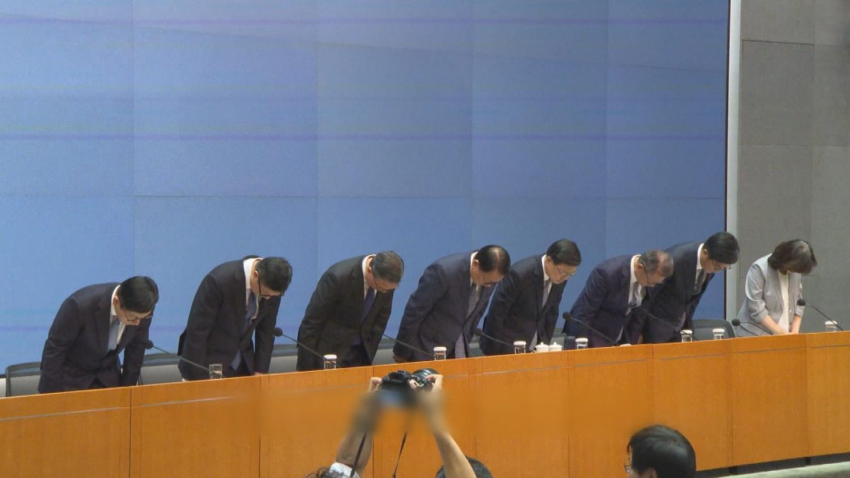 Picture_J.TAIPO.APOLOGY 2130_001.jpg