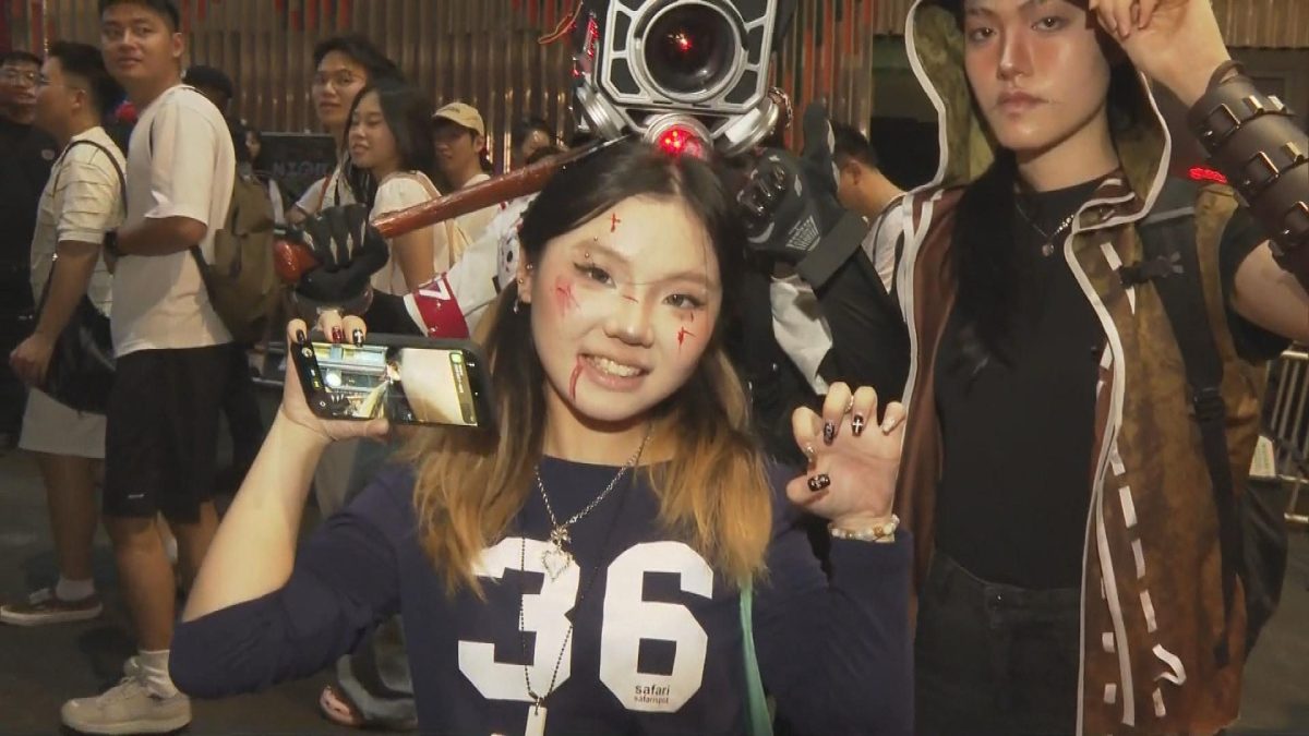 Picture_J.HALLOWEEN.LKF 2300._003.jpg