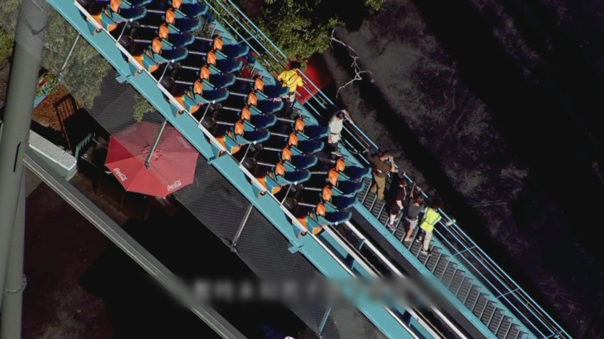 Picture_J.CNN.US.COASTER 1300_001.jpg