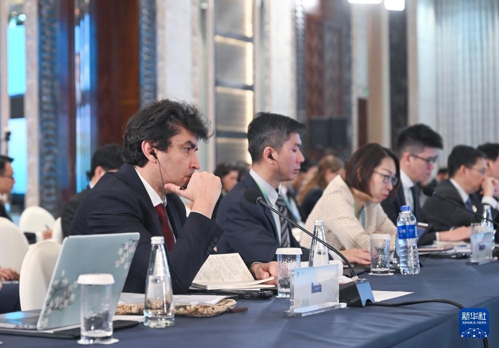 XINHUA_2025_SZ_4.jpg