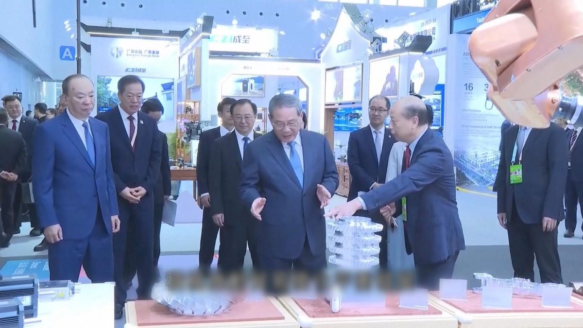 Picture_J.CN.FAIR 2101.jpg