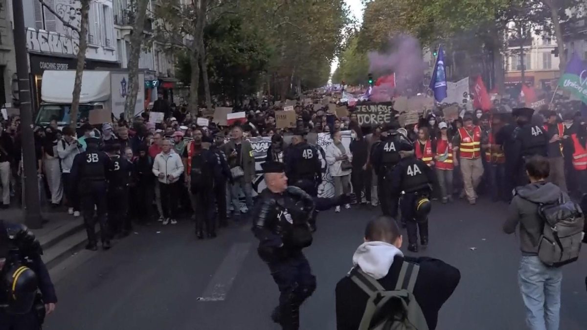 Picture_J.FR.PROTEST-0030_001.jpg
