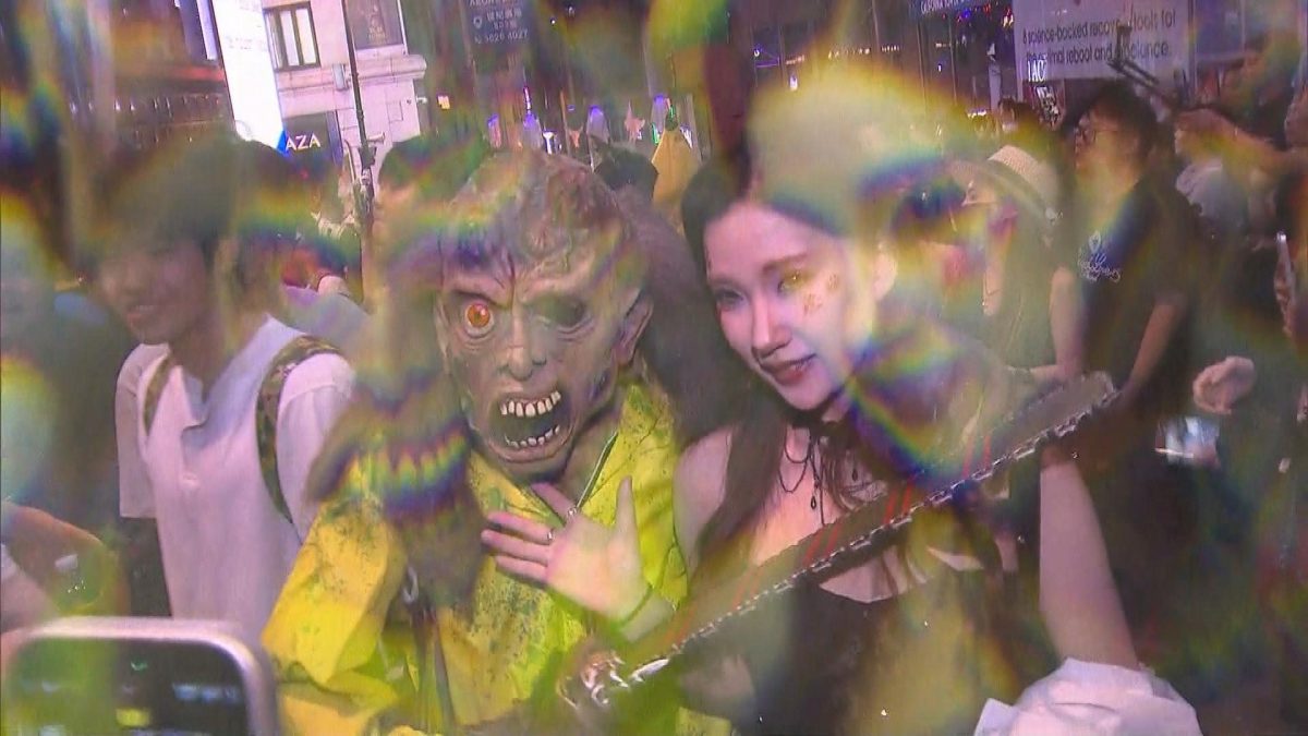 Picture_J.HALLOWEEN.LKF 2300._001.jpg